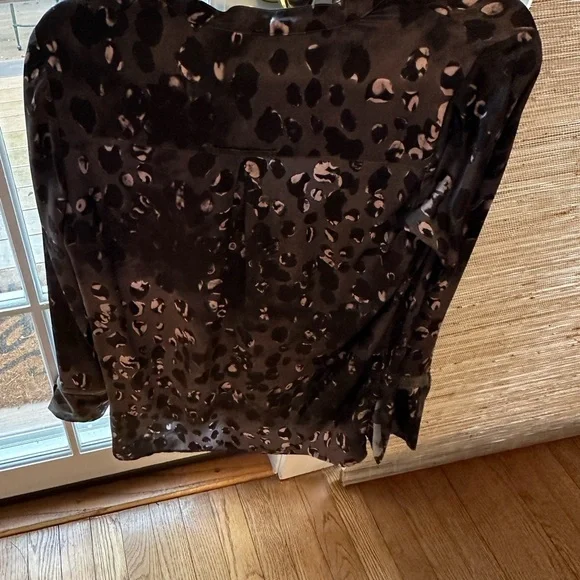 Go silk blouse size small never worn size small - Picture 2 of 5